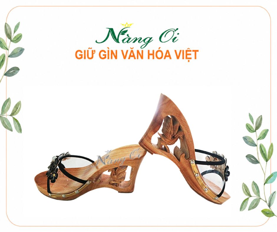 guốc gỗ quai nhựa trong đính hoa đen huyền bí